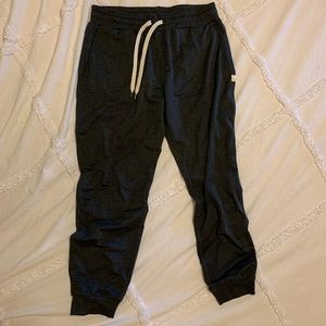 Vuori joggers